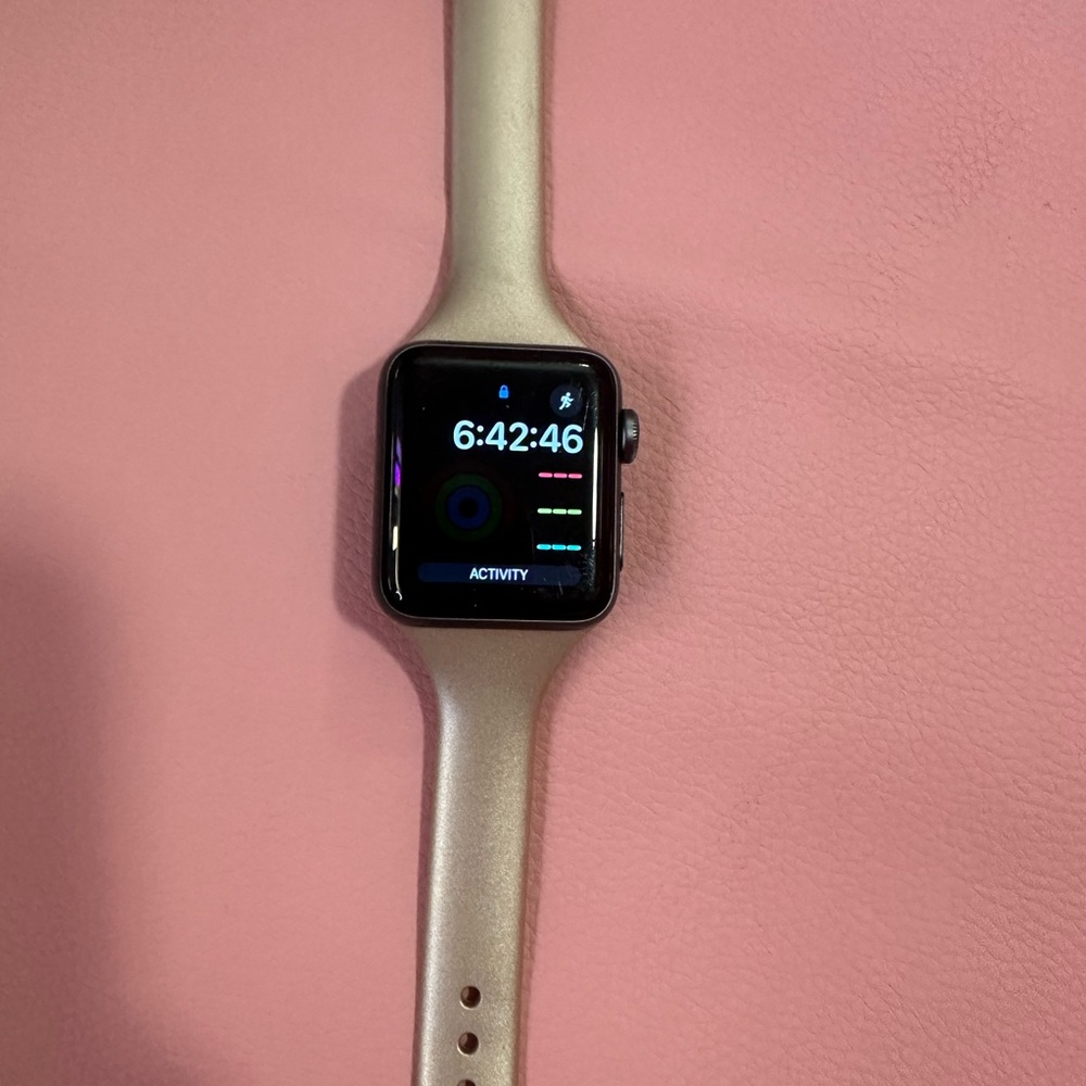 Apple Watch Series 3 like New